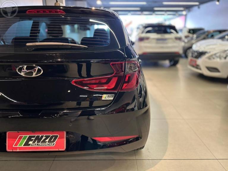 HYUNDAI - HB20 1.0 EVOLUTION 12V FLEX 4P MANUAL - 2021/2022 - PRETA - R$ 68.900,00