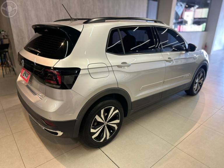 VOLKSWAGEN - T-CROSS 1.0 COMFORTLINE TSI FLEX 4P AUTOMÁTICO - 2020/2020 - PRATA - R$ 109.900,00
