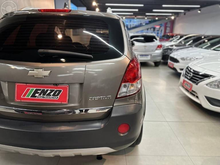 CHEVROLET - CAPTIVA 2.4 FWD SPORT 16V 4P AUTOMÁTICO - 2012/2012 - CINZA - R$ 42.900,00