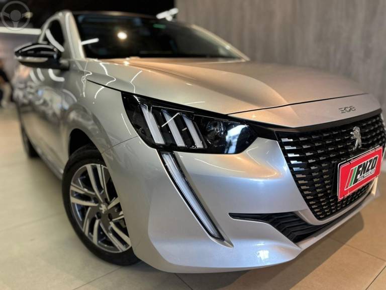 PEUGEOT - 208 1.6 GRIFFE 16V FLEX 4P AUTOMÁTICO - 2021/2021 - PRATA - R$ 85.900,00
