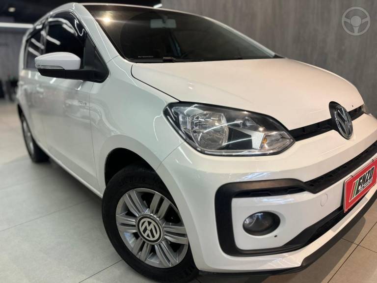 VOLKSWAGEN - UP 1.0 MPI MOVE UP 12V FLEX 4P MANUAL - 2018/2019 - BRANCA - R$ 57.900,00