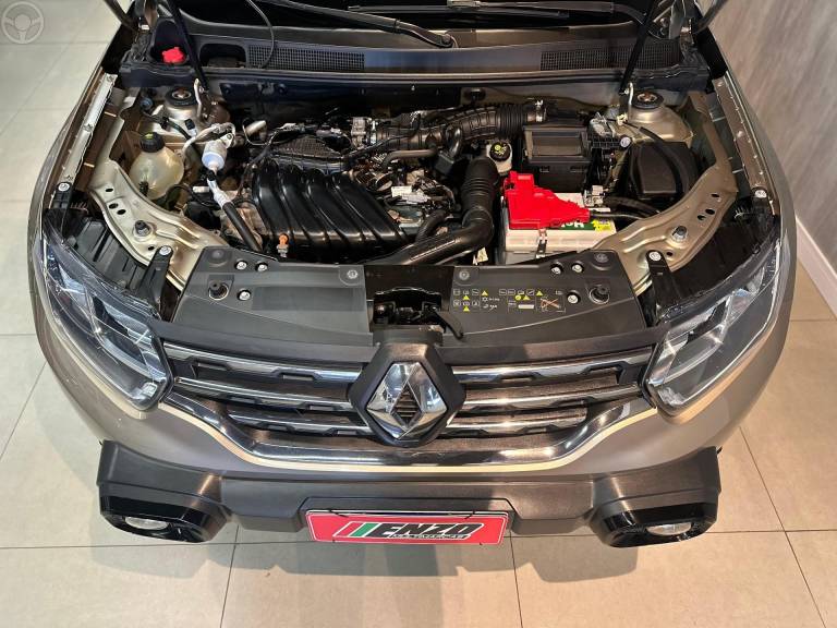 RENAULT - DUSTER 1.6 ICONIC 16V FLEX 4P AUTOMÁTICO - 2020/2021 - BEGE - R$ 92.900,00