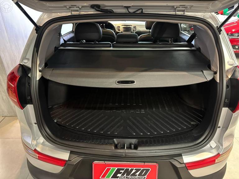 KIA MOTORS - SPORTAGE 2.0 EX2 4X2 16V FLEX 4P AUTOMÁTICO - 2013/2013 - PRATA - R$ 81.900,00