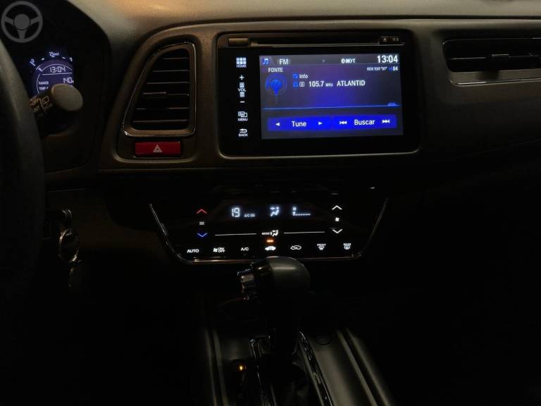 HONDA - HR-V 1.8 16V FLEX TOURING 4P AUTOMÁTICO - 2018/2018 - CINZA - R$ 107.900,00