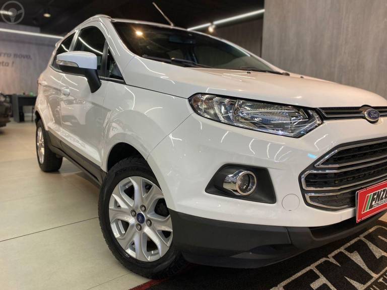 FORD - ECOSPORT 2.0 TITANIUM 16V FLEX 4P AUTOMÁTICO - 2013/2014 - BRANCA - R$ 56.900,00