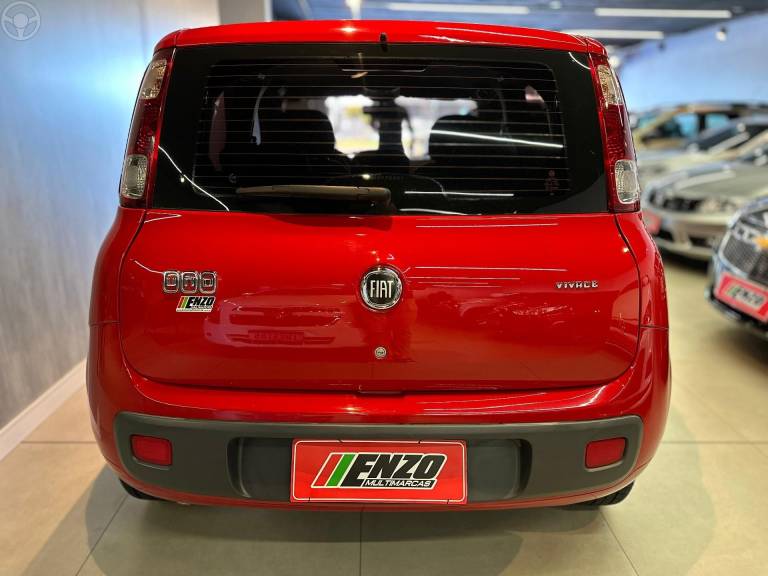 FIAT - UNO 1.0 EVO VIVACE 8V FLEX 4P MANUAL - 2012/2013 - VERMELHA - R$ 31.900,00