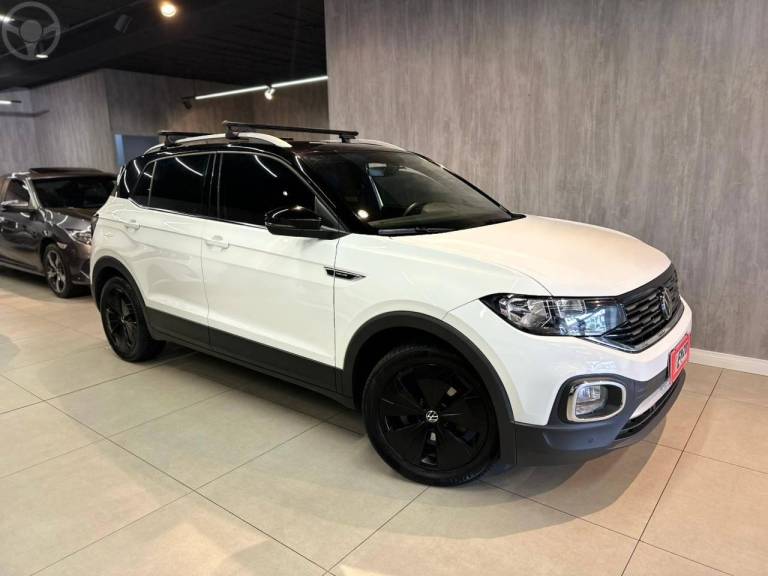 VOLKSWAGEN - T-CROSS 1.4 HIGHLINE TSI 16V FLEX 4P AUTOMÁTICO - 2022/2022 - BRANCA - R$ 114.900,00