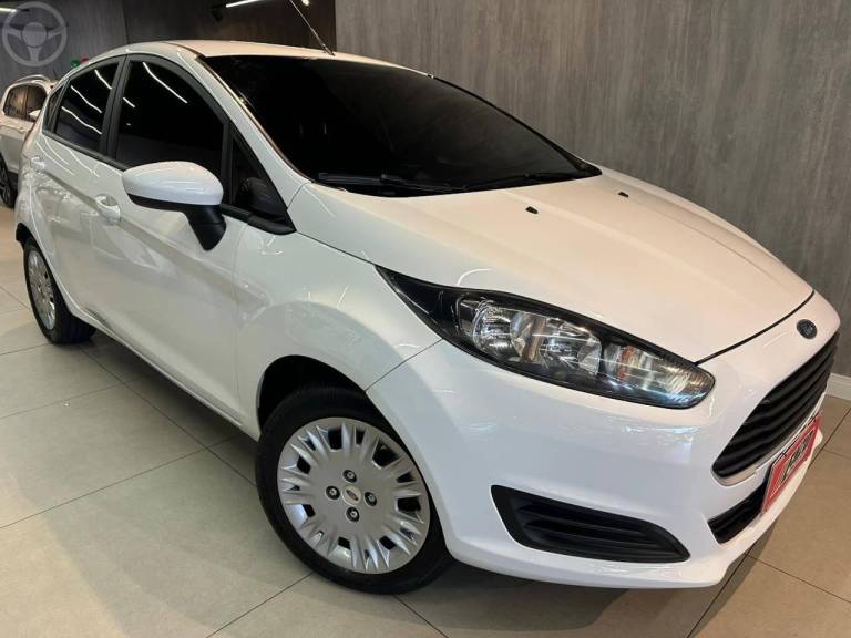 FORD - FIESTA 1.5 S HATCH 16V FLEX 4P MANUAL - 2014/2014 - BRANCA - R$ 42.900,00