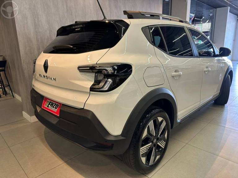 RENAULT - KARDIAN 1.0 TCE TECHNO EDC FLEX 4P AUTOMÁTICO - 2024/2025 - BRANCA - R$ 104.900,00