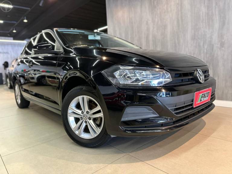 VOLKSWAGEN - POLO 1.0MPI TOTAL FLEX MANUAL - 2020/2020 - PRETA - R$ 65.900,00