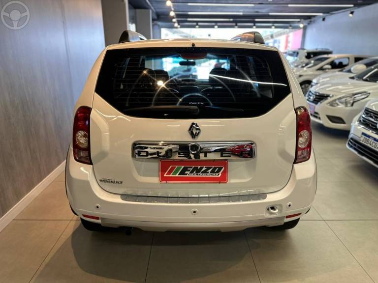 RENAULT - DUSTER 1.6 4X2 16V FLEX 4P MANUAL - 2014/2015 - BRANCA - R$ 56.900,00