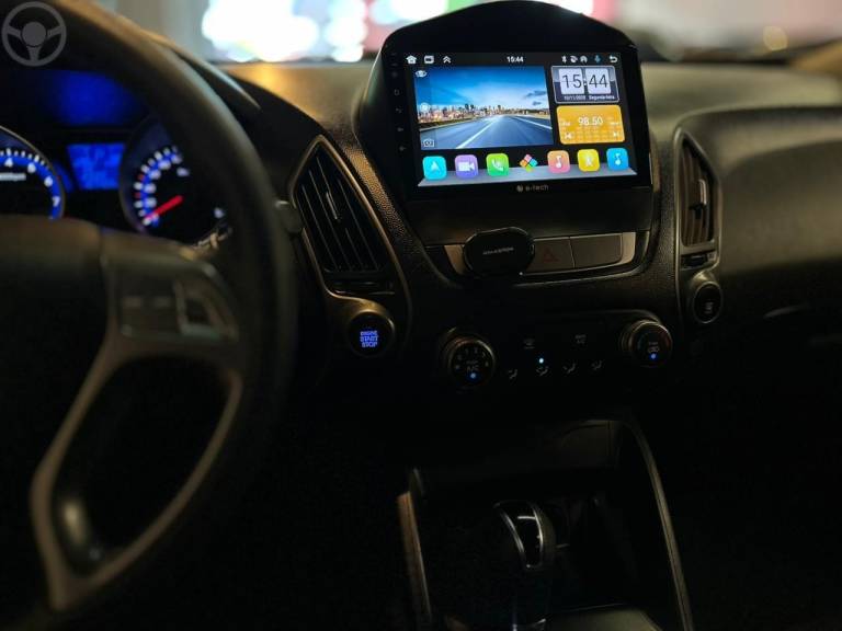 HYUNDAI - IX35 2.0 16V FLEX 4P AUTOMÁTICO - 2016/2017 - PRETA - R$ 84.900,00