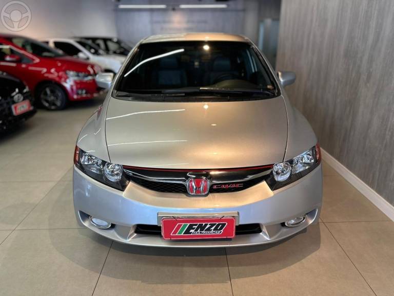 HONDA - CIVIC 1.8 LXS 16V FLEX 4P MANUAL - 2008/2008 - PRATA - R$ 51.900,00