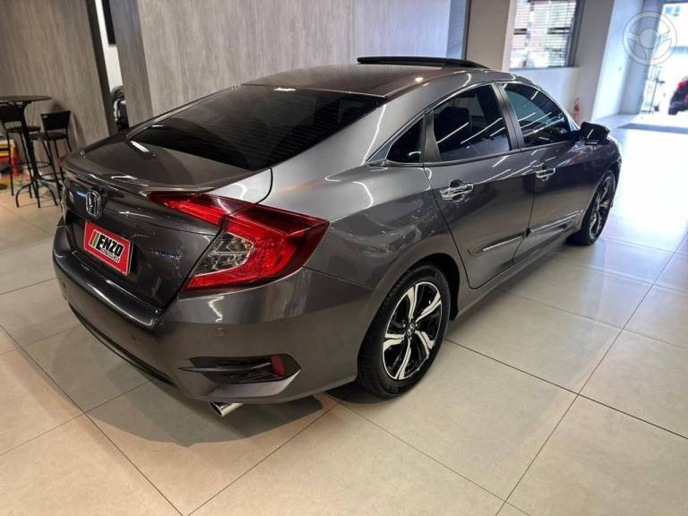 HONDA - CIVIC 1.5 16V TOURING TURBO 4P AUTOMÁTICO - 2017/2017 - CINZA - R$ 125.900,00