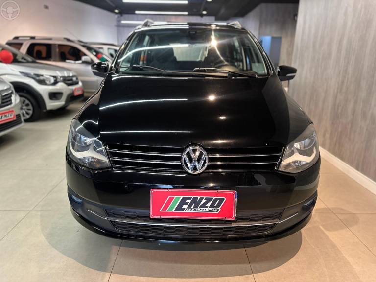 VOLKSWAGEN - SPACEFOX 1.6 MI SPORTLINE 8V FLEX 4P MANUAL - 2010/2011 - PRETA - R$ 38.900,00