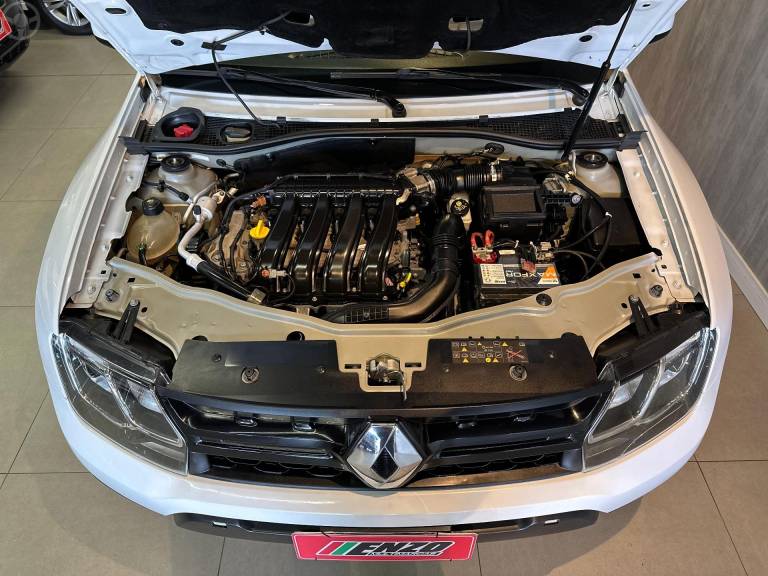 RENAULT - DUSTER 2.0 DYNAMIQUE 4X2 16V FLEX 4P AUTOMÁTICO - 2019/2020 - BRANCA - R$ 78.900,00