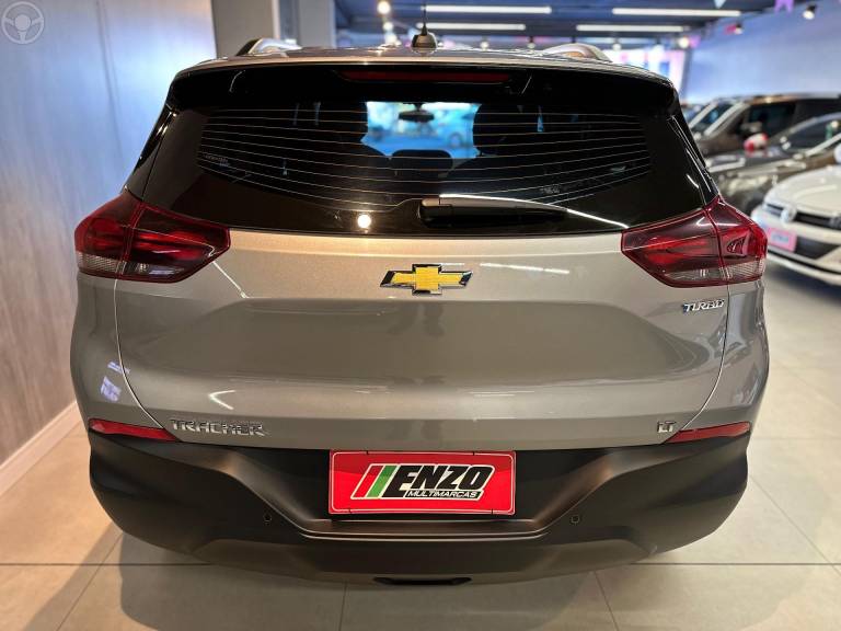 CHEVROLET - TRACKER 1.0 12V LT TURBO FLEX 4P AUTOMÁTICO - 2024/2025 - PRATA - R$ 129.900,00