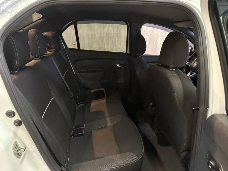 RENAULT - LOGAN 1.0 ZEN 12V FLEX 4P MANUAL - 2019/2020 - BRANCA - R$ 47.900,00