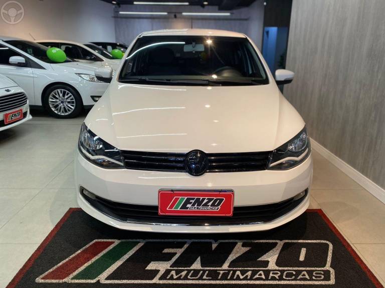 VOLKSWAGEN - GOL 1.6 MI HIGHLINE 8V FLEX 4P MANUAL - 2013/2014 - BRANCA - R$ 42.900,00