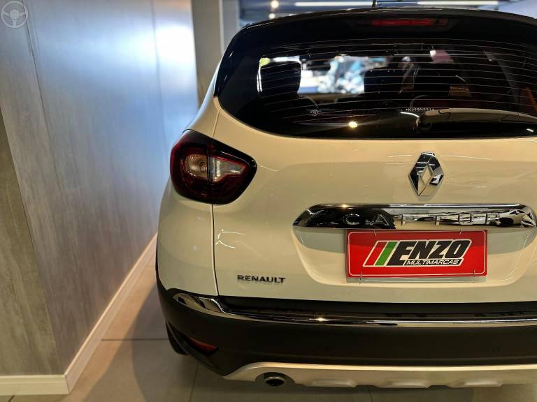 RENAULT - CAPTUR 1.6 16V FLEX INTENSE AUTOMÁTICO - 2019/2019 - BRANCA - R$ 75.900,00