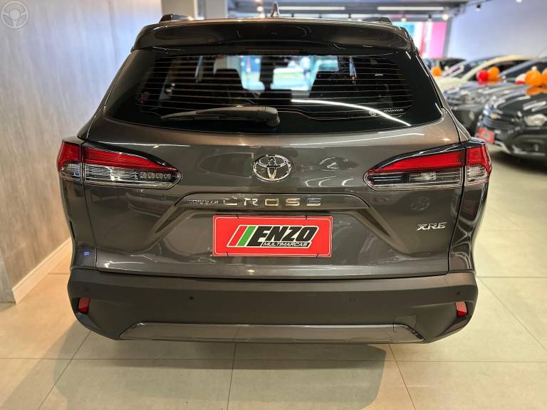 TOYOTA - COROLLA 2.0 CROSS XRE 16V FLEX 4P AUTOMÁTICO - 2022/2023 - CINZA - R$ 150.900,00