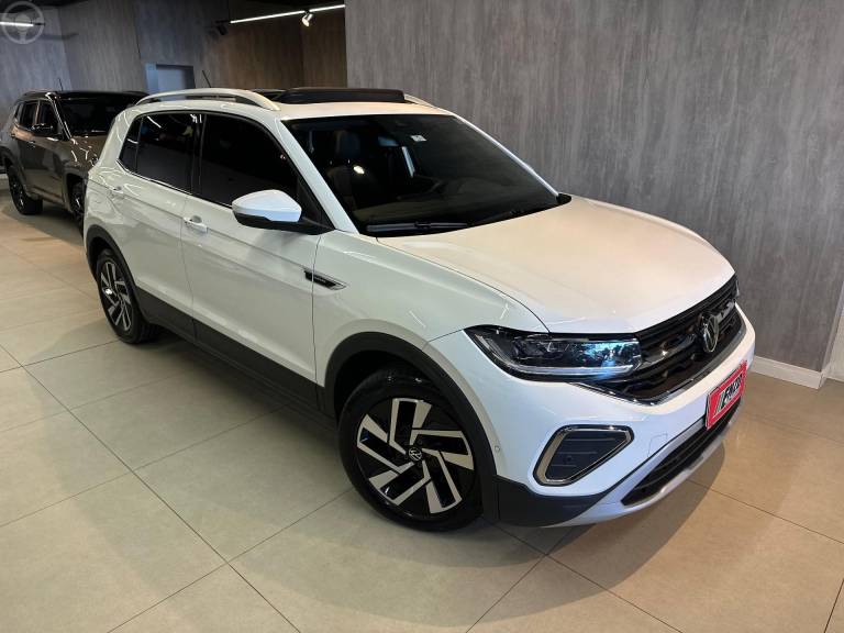 VOLKSWAGEN - T-CROSS 1.4 HIGHLINE TSI 16V FLEX 4P AUTOMÁTICO - 2024/2025 - BRANCA - R$ 161.900,00