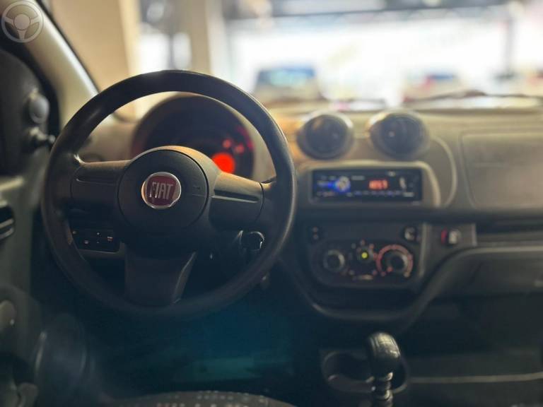 FIAT - UNO 1.0 EVO VIVACE 8V FLEX 4P MANUAL - 2013/2013 - CINZA - R$ 34.900,00