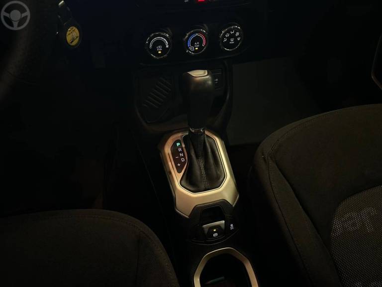 JEEP - RENEGADE 1.8 16V FLEX SPORT 4P AUTOMÁTICO - 2016/2016 - VERMELHA - R$ 71.900,00