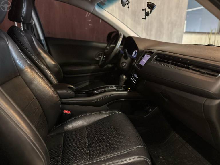 HONDA - HR-V 1.8 16V FLEX EX 4P AUTOMÁTICO - 2019/2020 - CINZA - R$ 109.900,00