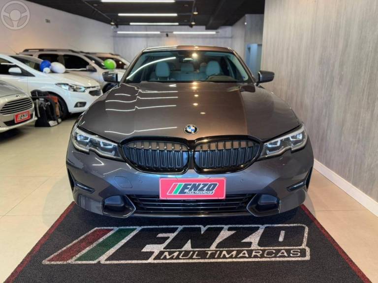 BMW - 320I 2.0 M SPORT 16V TURBO 4P AUTOMÁTICO - 2019/2020 - CINZA - R$ 203.900,00