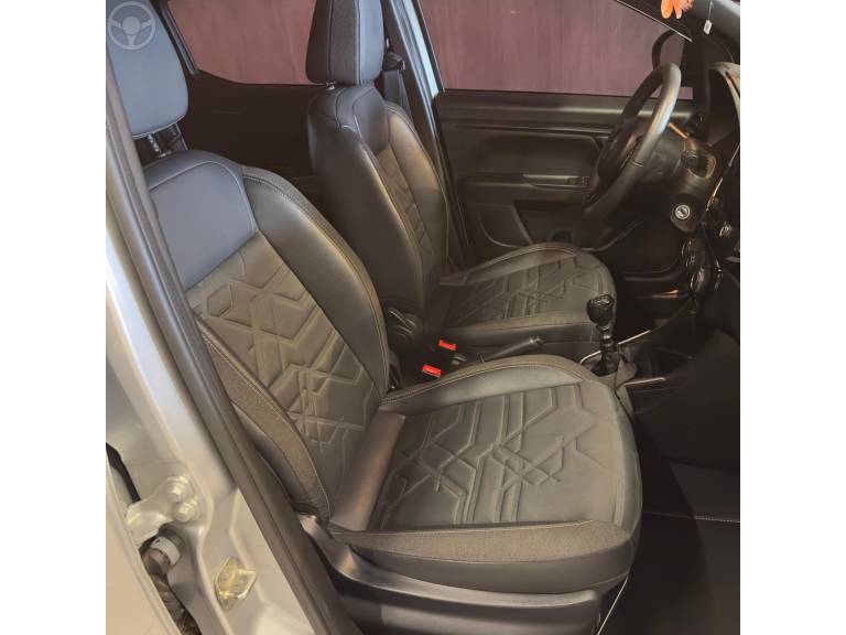 FIAT - STRADA 1.3 VOLCANO CD 8V FLEX 4P MANUAL - 2022/2022 - PRATA - R$ 105.900,00