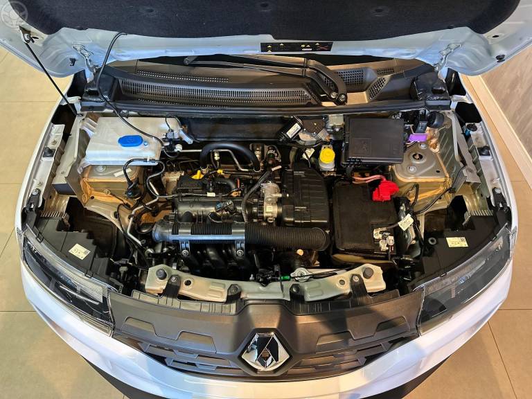 RENAULT - KWID 1.0 12V SCE FLEX ZEN MANUAL - 2021/2022 - BRANCA - R$ 46.900,00