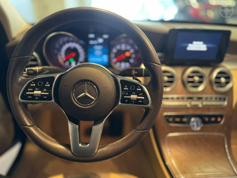 MERCEDES-BENZ - C 180 1.6 CGI 16V TURBO 4P AUTOMÁTICO - 2018/2019 - PRETA - R$ 139.900,00