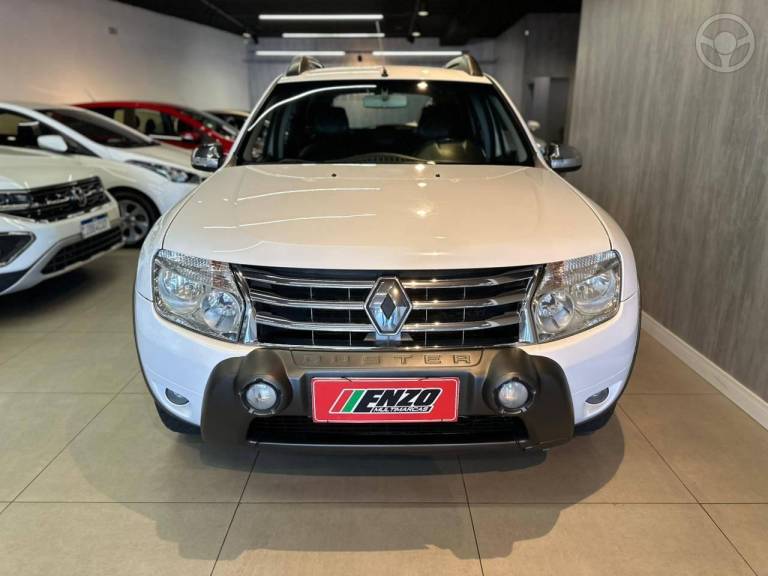 RENAULT - DUSTER 1.6 TECH ROAD 4X2 16V FLEX 4P MANUAL - 2014/2015 - BRANCA - R$ 56.900,00