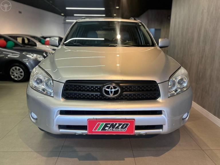 TOYOTA - RAV4 2.4 4X4 16V 4P AUTOMÁTICO - 2008/2008 - PRATA - R$ 57.900,00