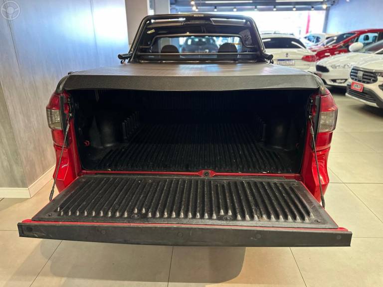 CHEVROLET - MONTANA 1.4 MPFI LS CS 8V FLEX 2P MANUAL - 2015/2015 - VERMELHA - R$ 49.900,00