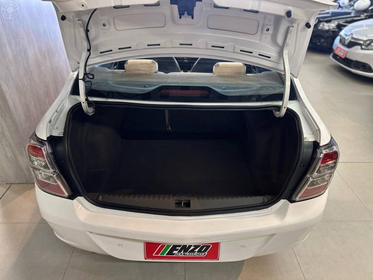 CHEVROLET - COBALT 1.8 MPFI LTZ 8V FLEX 4P AUTOMÁTICO - 2015/2015 - BRANCA - R$ 45.900,00