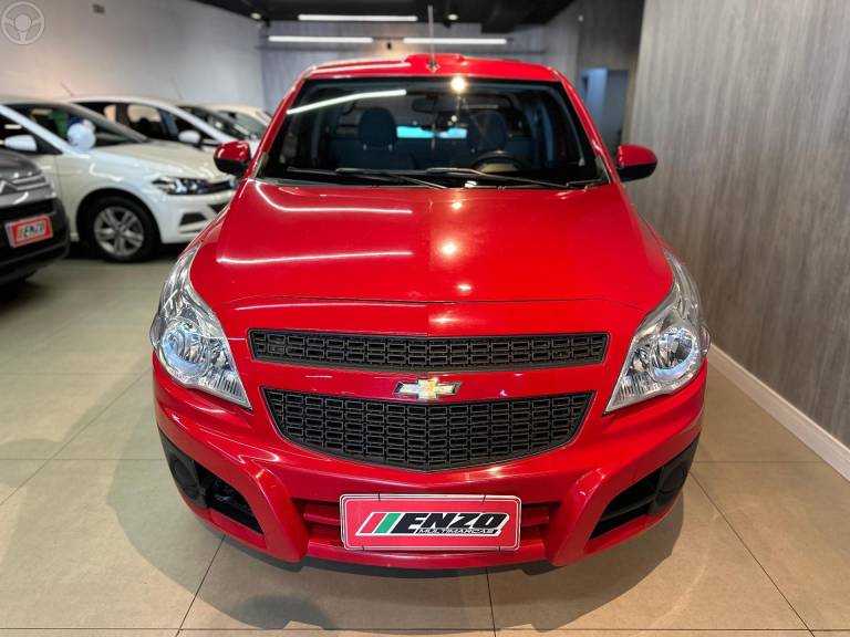 CHEVROLET - MONTANA 1.4 MPFI LS CS 8V FLEX 2P MANUAL - 2015/2015 - VERMELHA - R$ 49.900,00