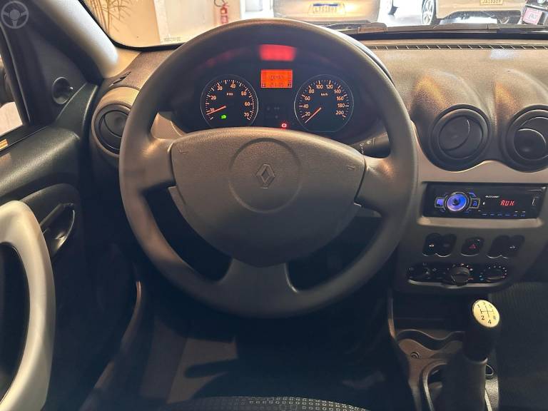 RENAULT - SANDERO 1.0 EXPRESSION 16V FLEX 4P MANUAL - 2009/2010 - CINZA - R$ 28.900,00