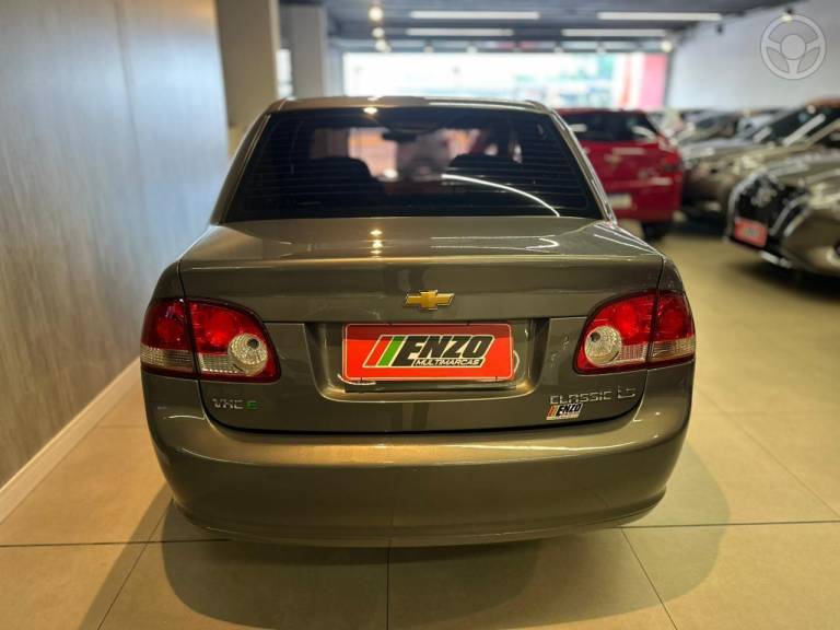 CHEVROLET - CLASSIC 1.0 VHC LS 8V FLEX 4P MANUAL - 2013/2013 - CINZA - R$ 31.900,00