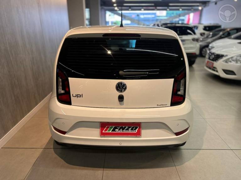 VOLKSWAGEN - UP 1.0 MPI MOVE UP 12V FLEX 4P MANUAL - 2018/2019 - BRANCA - R$ 57.900,00