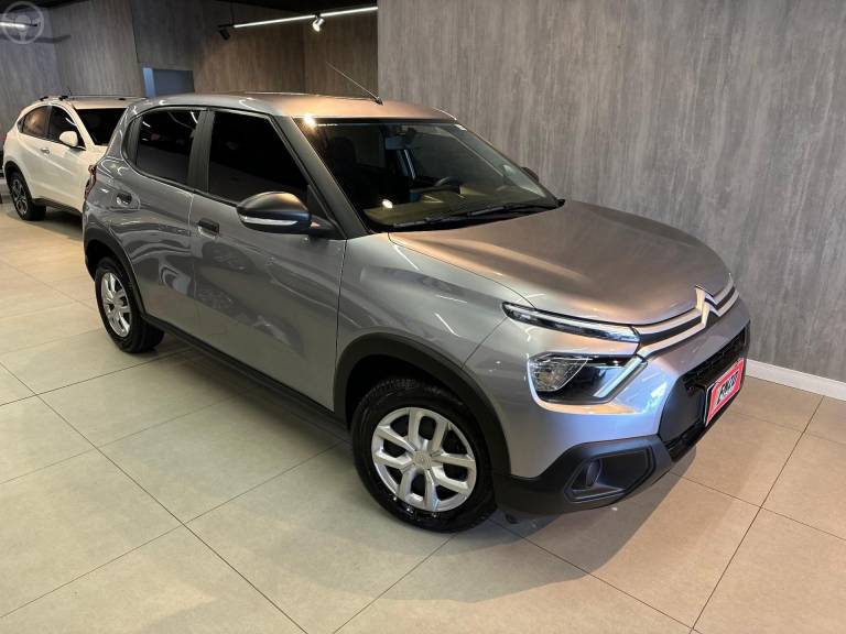 CITROËN - C3 1.0 LIVE PACK 6V 4P FLEX MANUAL - 2023/2023 - PRATA - R$ 65.900,00