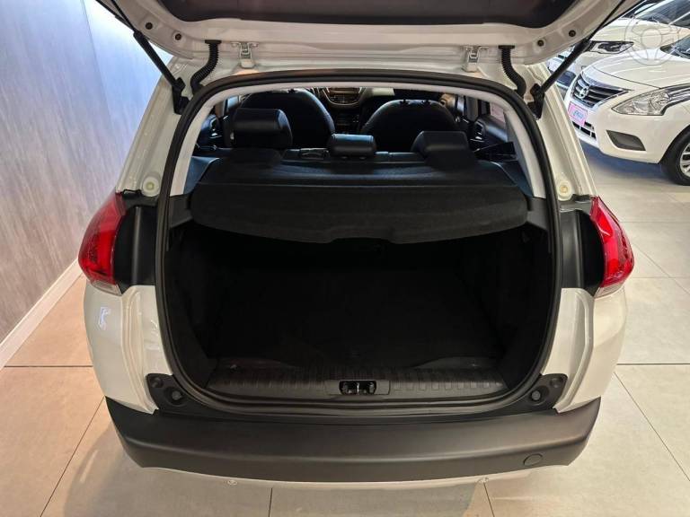 PEUGEOT - 2008 1.6 16V FLEX GRIFFE 4P AUTOMÁTICO - 2017/2017 - BRANCA - R$ 57.900,00