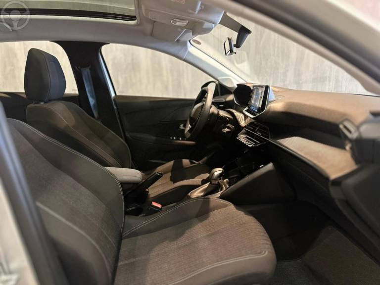PEUGEOT - 208 1.6 ACTIVE PACK 16V FLEX 4P AUTOMÁTICO - 2020/2021 - PRATA - R$ 71.900,00