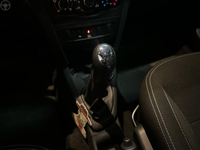 RENAULT - SANDERO 1.0 12V GT LINE LIMITED FLEX 4P MANUAL - 2021/2022 - PRATA - R$ 64.900,00