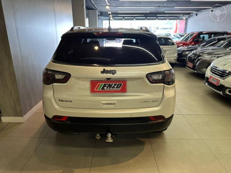 JEEP - COMPASS 2.0 LIMITED TD350 TURBO DIESEL 4X4 4P AUTOMÁTICO - 2022/2023 - BRANCA - R$ 161.900,00
