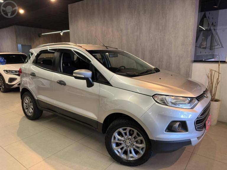 FORD - ECOSPORT 2.0 FREESTYLE 16V FLEX 4P AUTOMÁTICO - 2014/2015 - PRATA - R$ 57.900,00