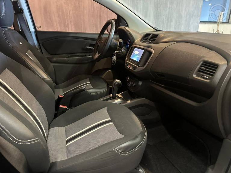CHEVROLET - SPIN 1.8 ACTIV 8V FLEX 4P AUTOMÁTICO - 2015/2016 - PRATA - R$ 61.900,00