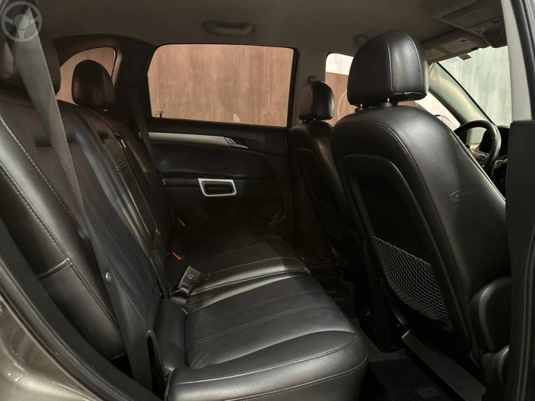 CHEVROLET - CAPTIVA 2.4 FWD SPORT 16V 4P AUTOMÁTICO - 2012/2012 - CINZA - R$ 42.900,00