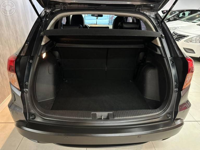 HONDA - HR-V 1.8 16V FLEX TOURING 4P AUTOMÁTICO - 2018/2018 - CINZA - R$ 107.900,00